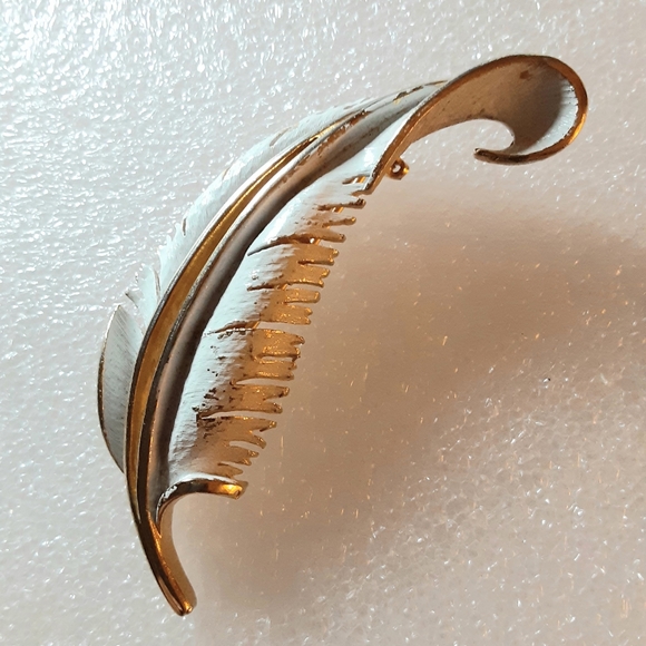 Gold and White Leaf Brooch    Bundle and Save with 3 for $20 - Picture 5 of 6